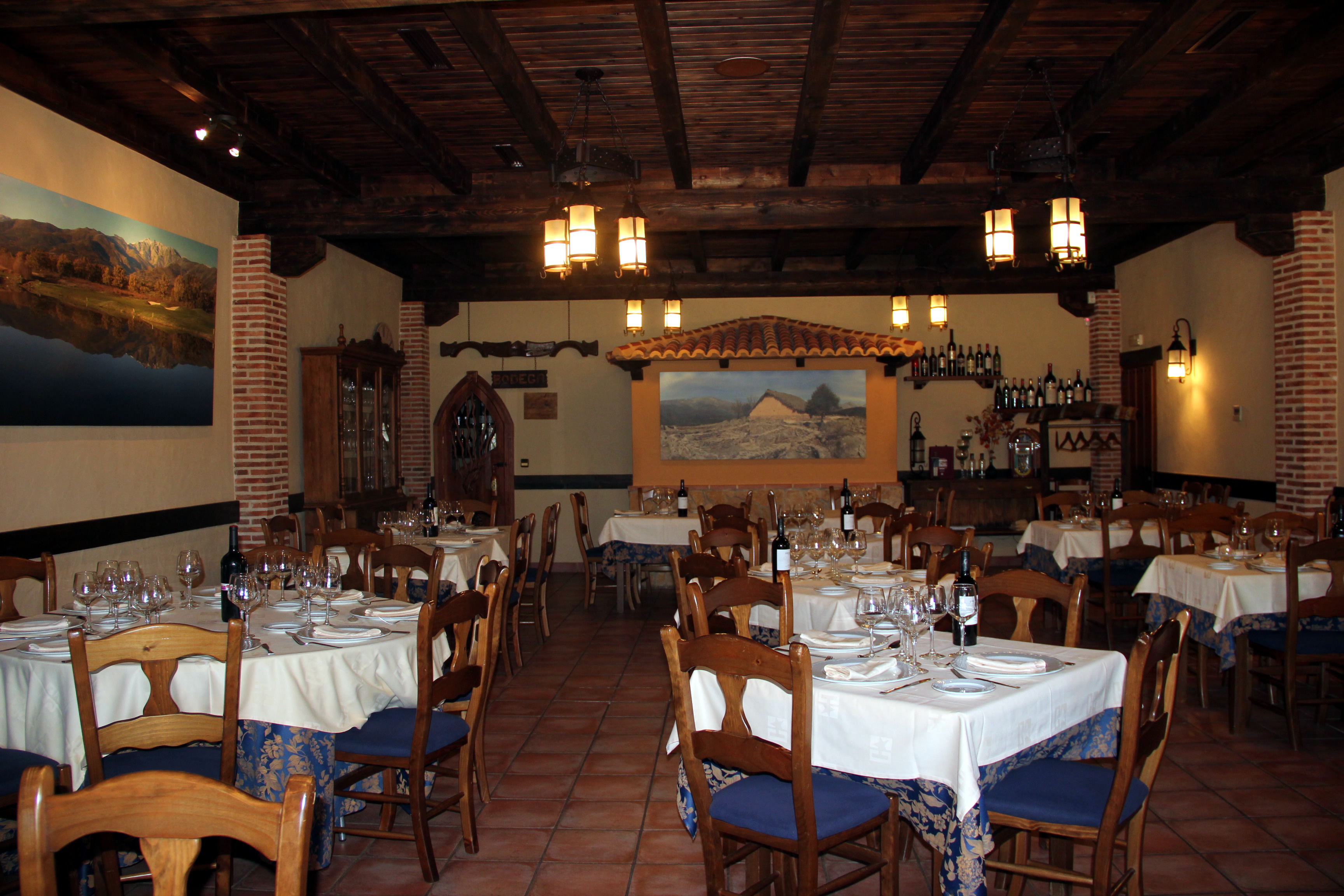 Complejo hotelero de restauración y ocio Restaurante Los Carretero Candeleda