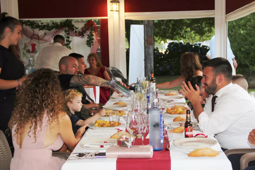 Bodas, celebraciones y banquetes en Candeleda Gredos, Restaurante Los Carretero