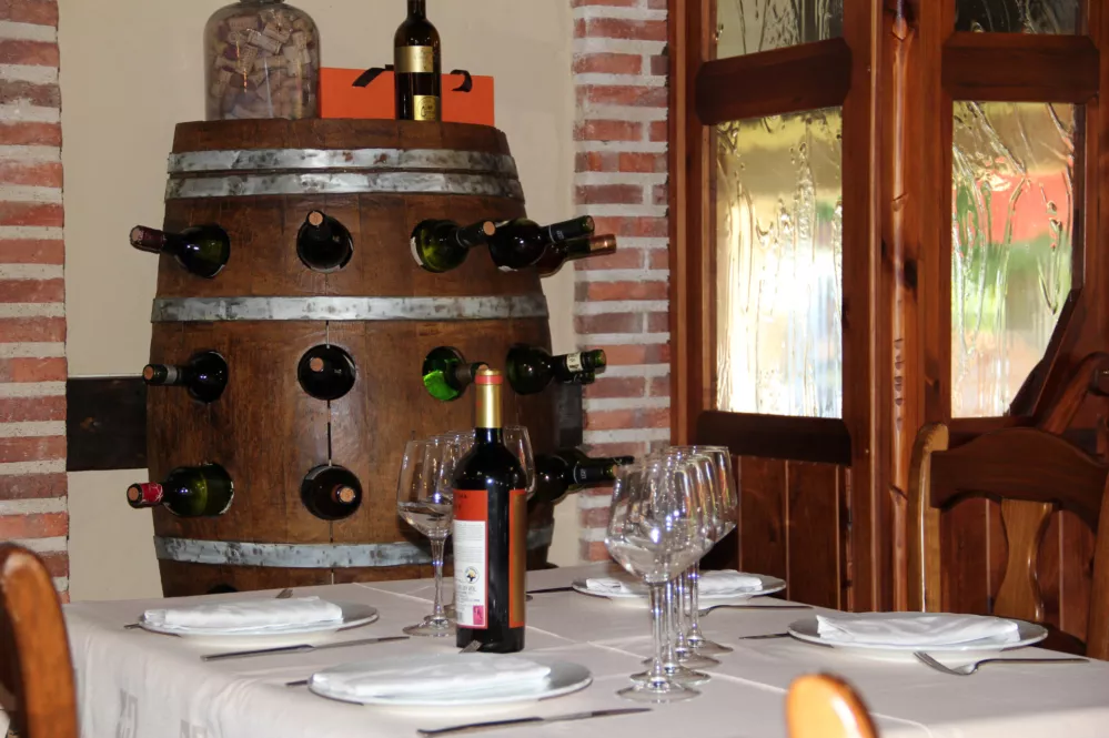 Restaurante Los Carretero, comer, cenar, bodas y banquetes en Candeleda Gredos